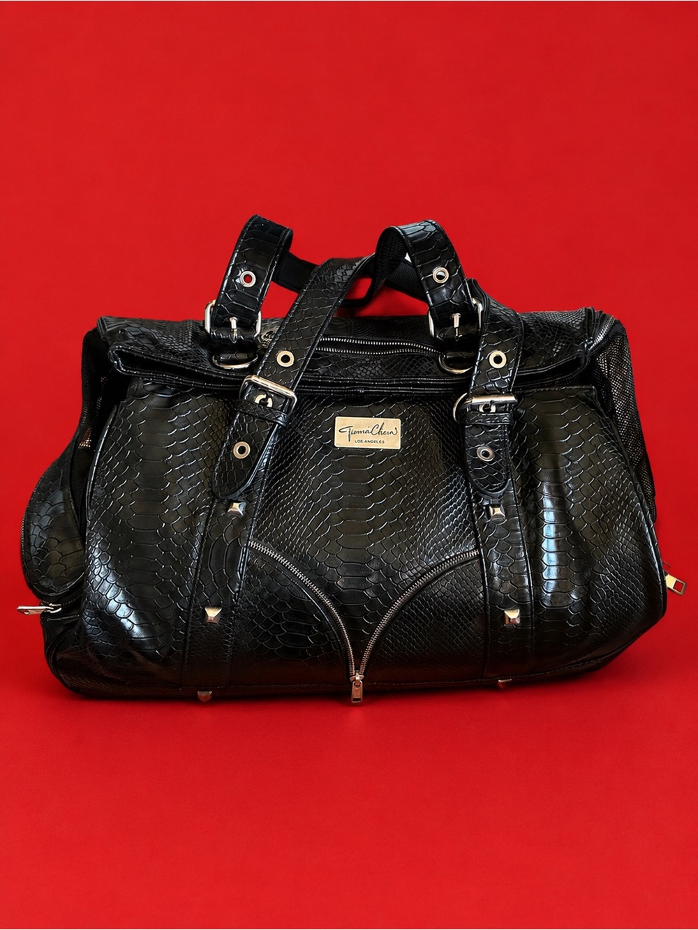 JCLA Jeanne Chinn Los Angeles Bond Girl Smuggler Deluxe Pet Purse